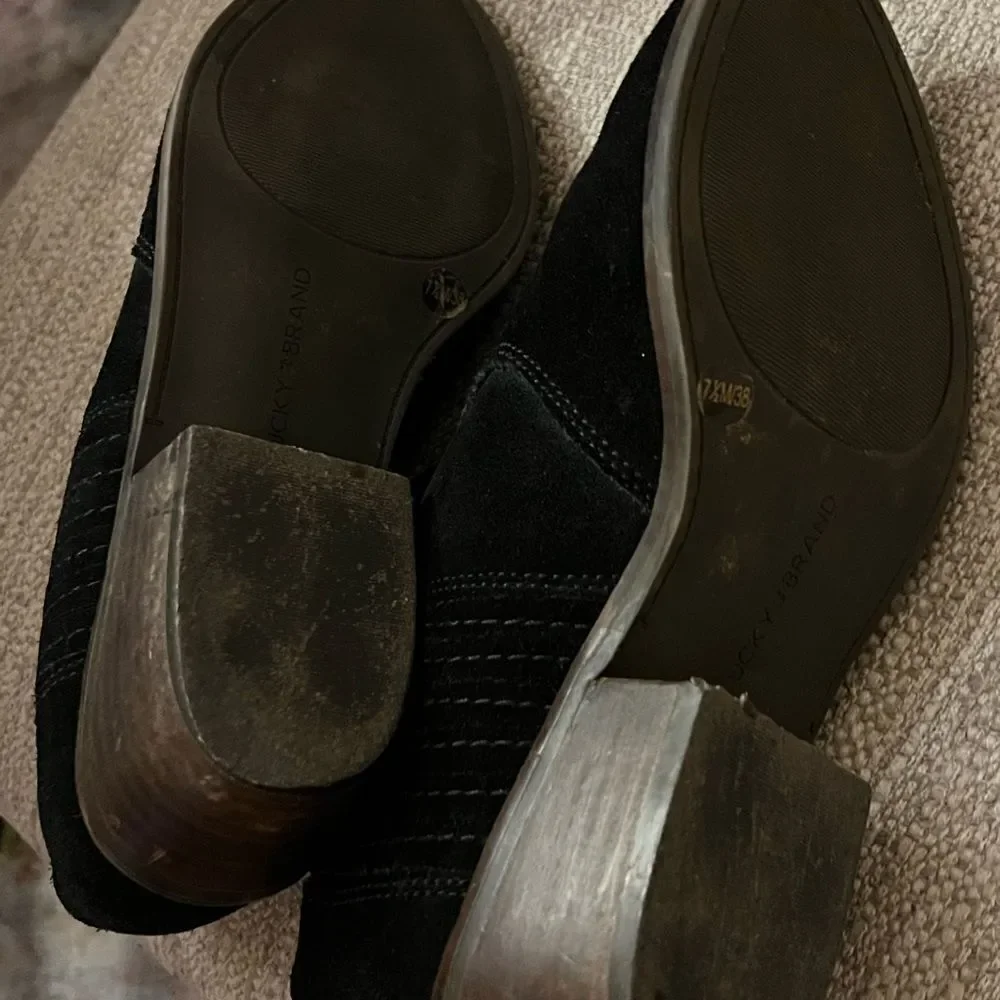 Lucky Brand black and brown booties size 7 1/2